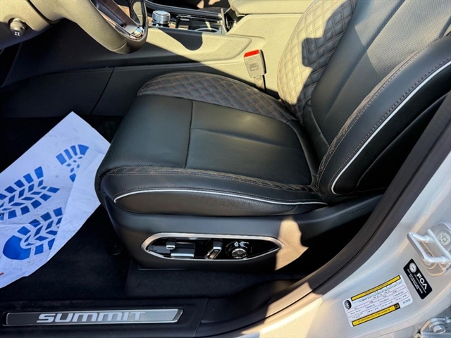 2025 Jeep Grand Cherokee L Summit:25-236