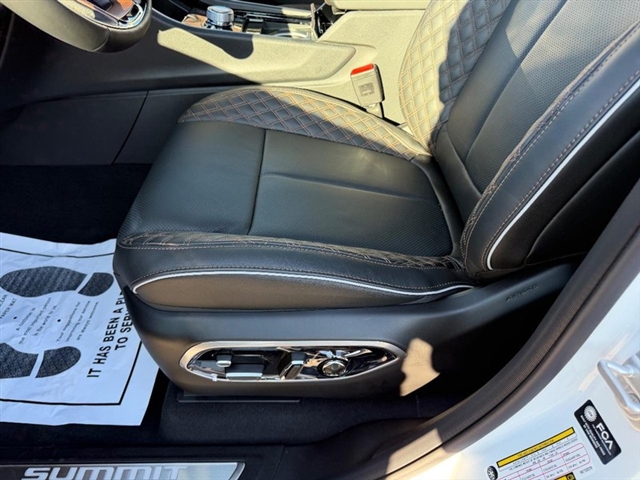 2025 Jeep Grand Cherokee L Summit:25-237