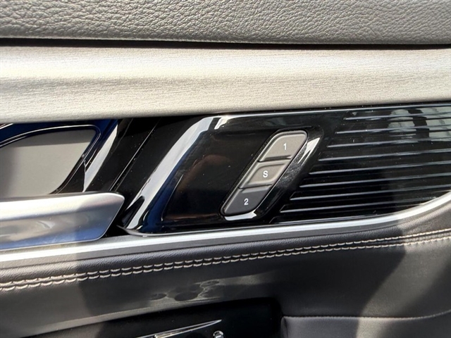 2026 Jeep Grand Wagoneer Upland:26-172