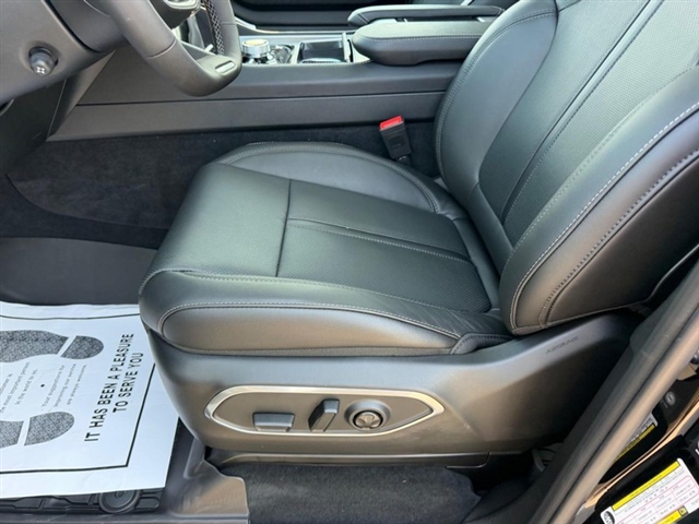 2026 Jeep Grand Wagoneer Upland:26-220