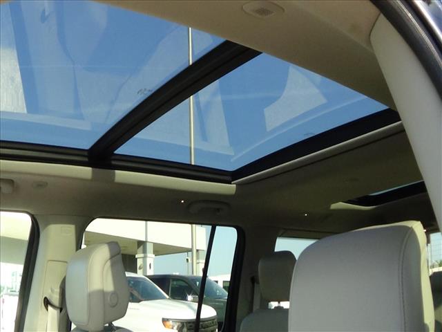 2025 Jeep Wagoneer Base:C6978