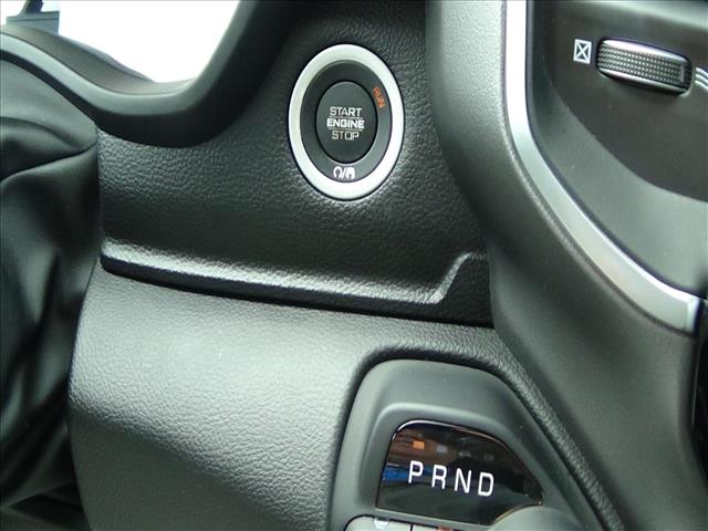 2025 RAM 1500 Big Horn:C6706