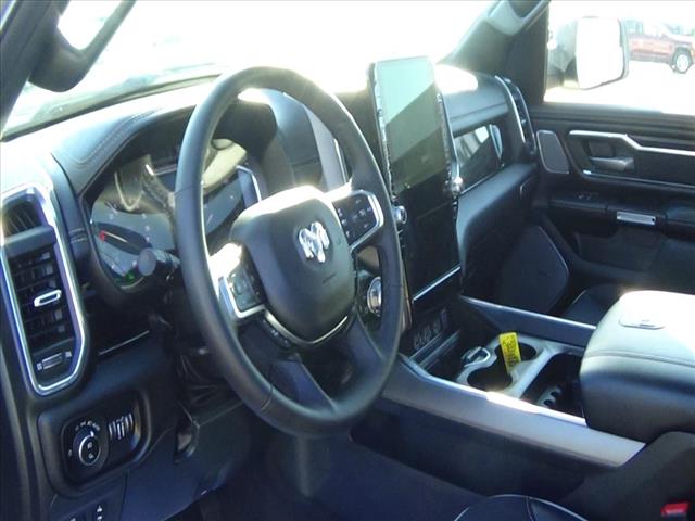 2025 RAM 1500 Laramie:C6633