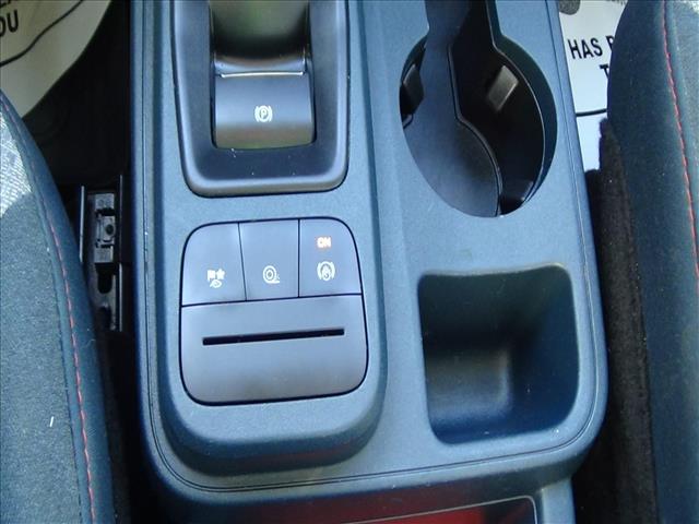 2024 Ford Maverick XLT:C6555C