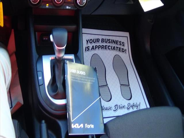 2024 Kia Forte LXS:C6661