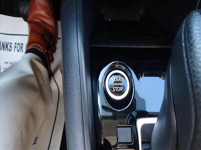 2025 Nissan Versa SV:C7085