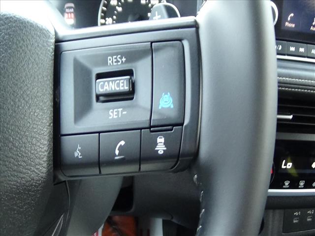 2025 Nissan Rogue SV:C6868