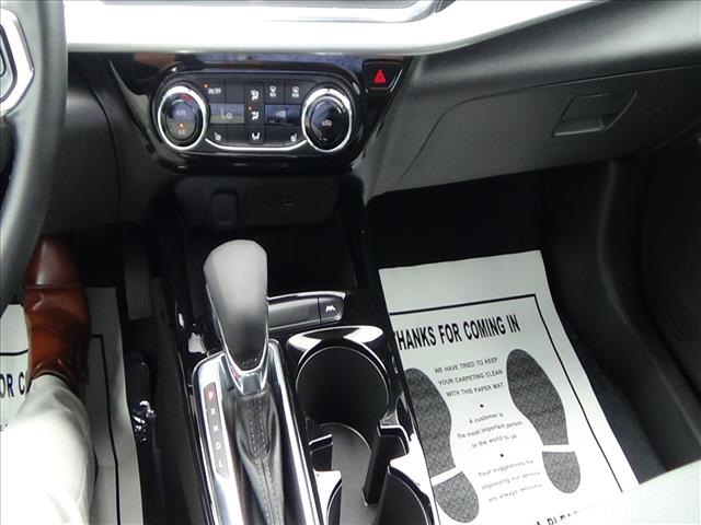 2025 Chevrolet Trax LT:C7009