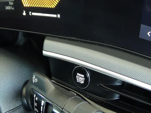 2025 Kia K5 LXS:C6925