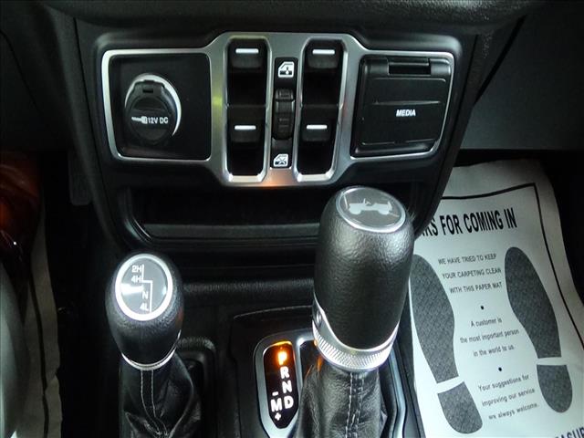 2025 Jeep Wrangler Sport S:C6830