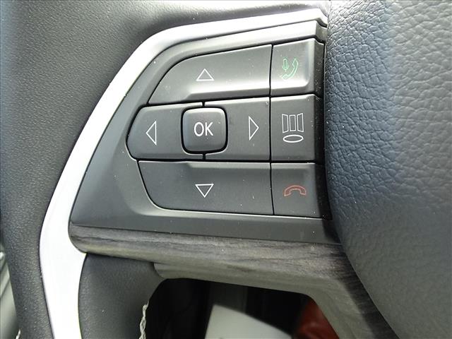 2025 Jeep Grand Cherokee L Limited:C7077