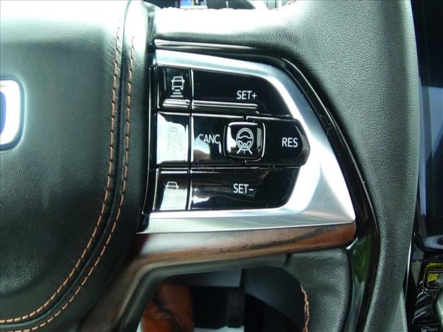 2025 Jeep Grand Cherokee L Summit:C6769