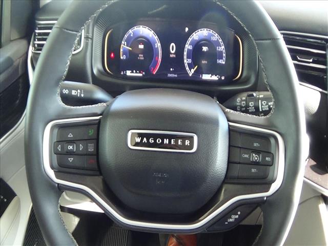2025 Jeep Wagoneer Base:C6978