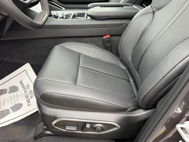 2026 Jeep Grand Wagoneer:26-088