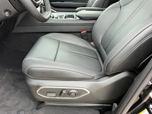 2026 Jeep Grand Wagoneer Limited Reserve:26-202