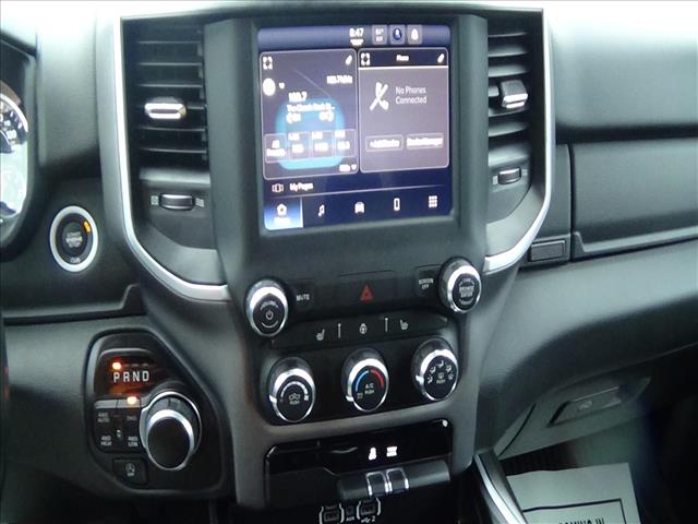 2023 RAM 1500 Big Horn:C6945