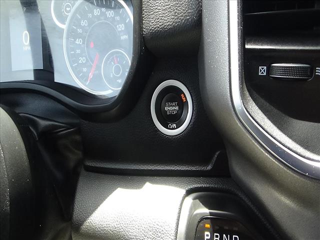 2025 RAM 1500 Big Horn:C7014