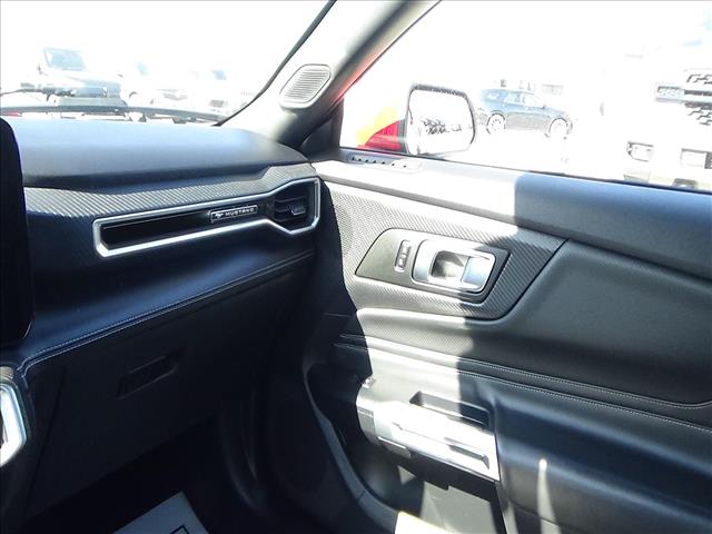 2024 Ford Mustang EcoBoost Premium:C7104