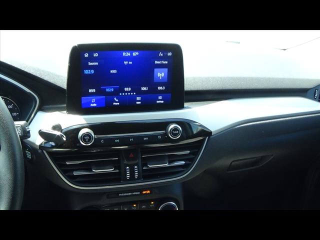 2022 Ford Escape Hybrid SE