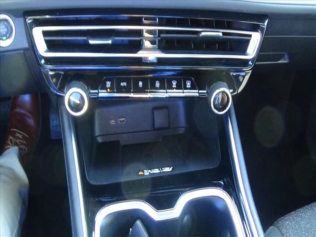 2025 Chevrolet Traverse LT:C6813