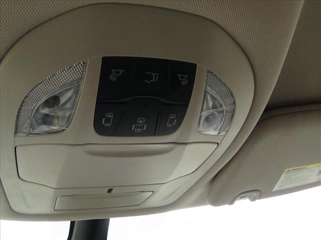 2023 Chrysler Voyager LX:C6853