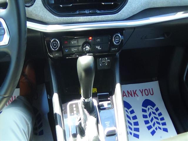 2025 Jeep Compass Latitude:C6923