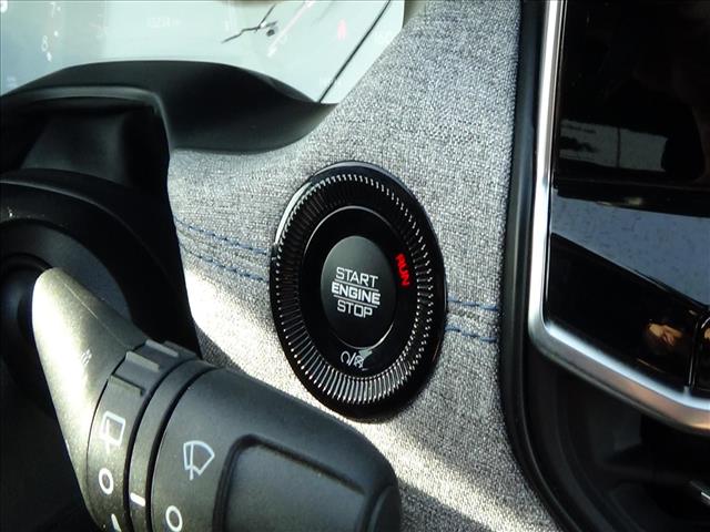 2025 Jeep Compass Latitude:C6869