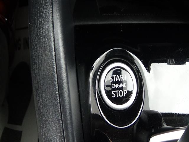 2025 Nissan Versa SV:C6848