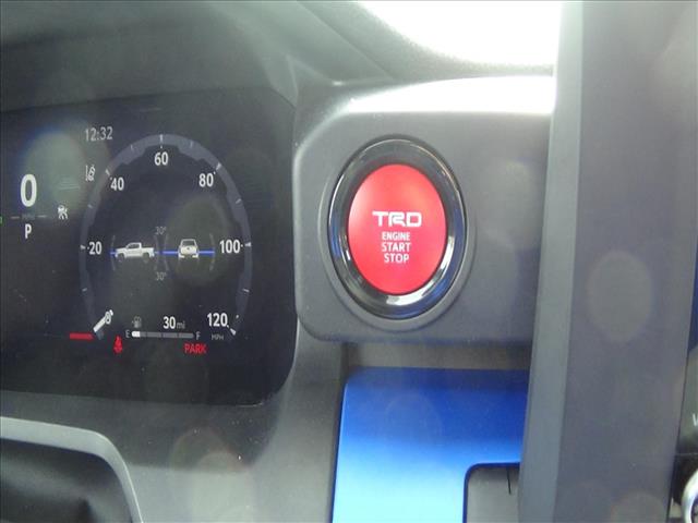 2025 Toyota Tacoma TRD Off-Road:C6774