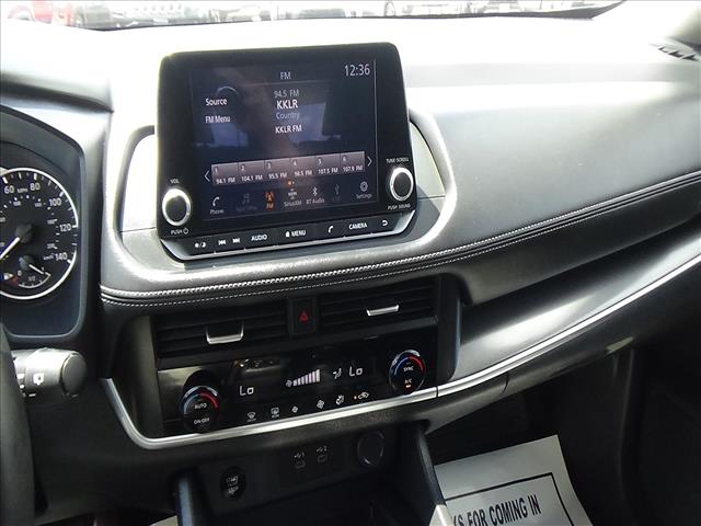 2025 Nissan Rogue SV:C7060