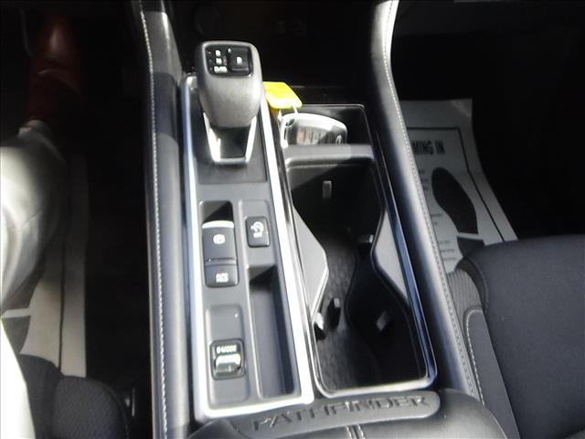 2025 Nissan Pathfinder SV:C7074