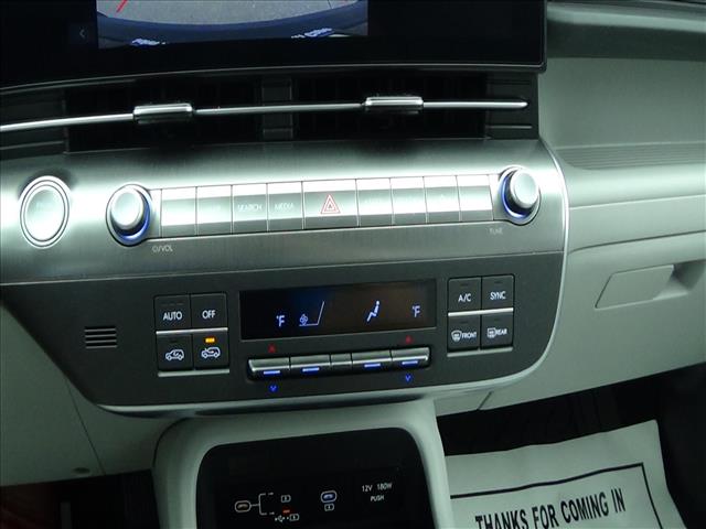 2025 Hyundai KONA SEL:C6776