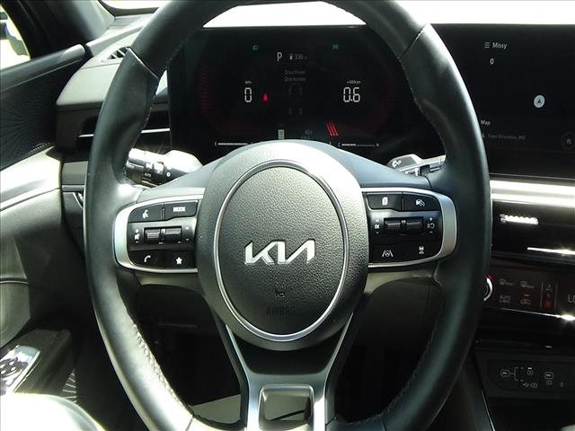 2025 Kia K5 GT-Line:26-143A