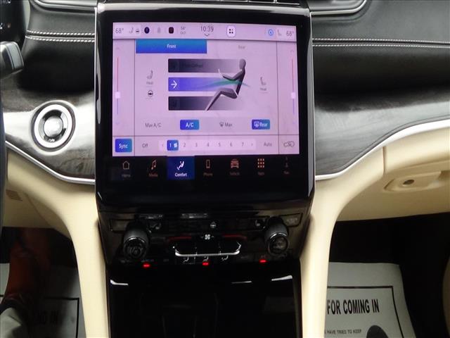 2025 Jeep Grand Cherokee L Limited:C7082