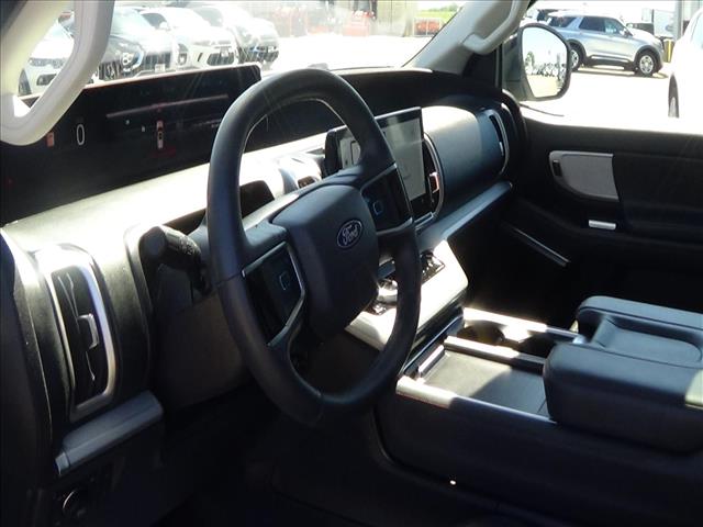 2025 Ford Expedition Active:C6948