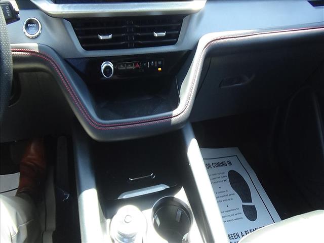 2025 Ford Explorer ST-Line:C7096