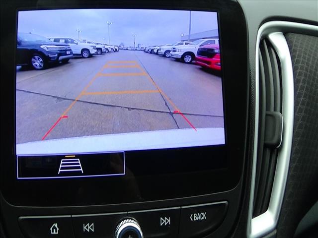 2024 Chevrolet Malibu LT:C6742