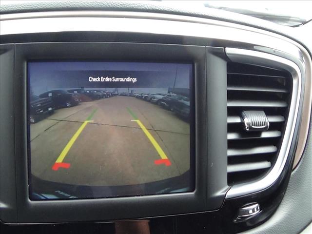 2023 Chrysler Voyager LX:C6861