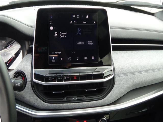 2025 Jeep Compass Latitude:C6867