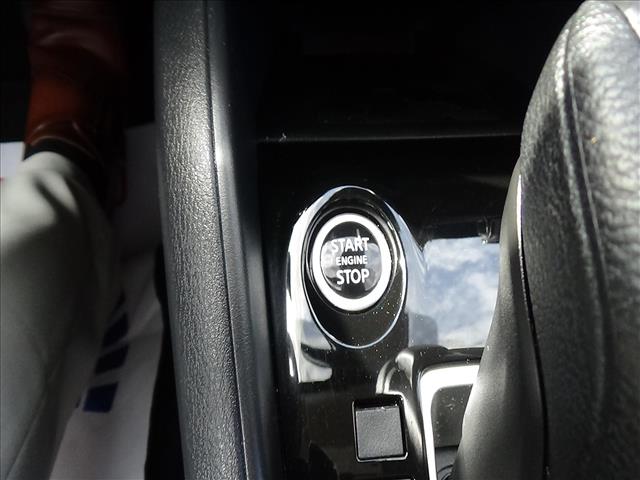2025 Nissan Versa SV:C7031