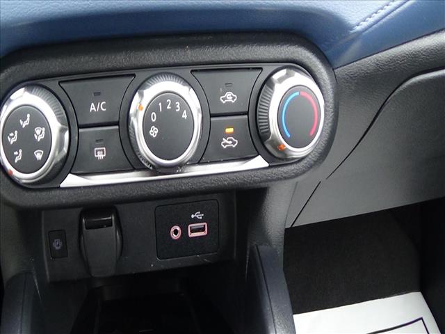 2025 Nissan Versa SV:C6979