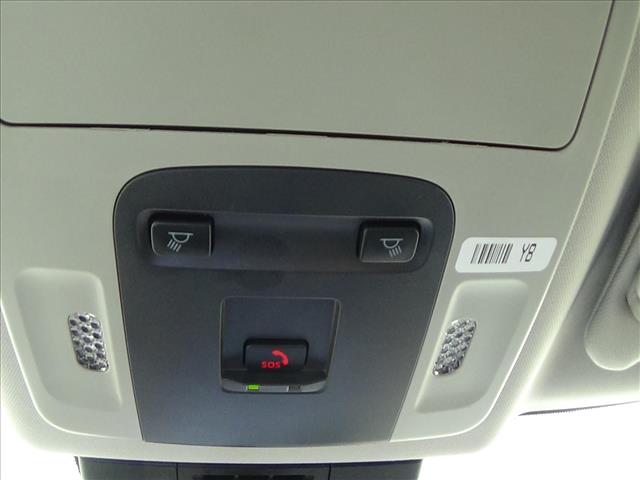 2025 Toyota Camry LE:C6900
