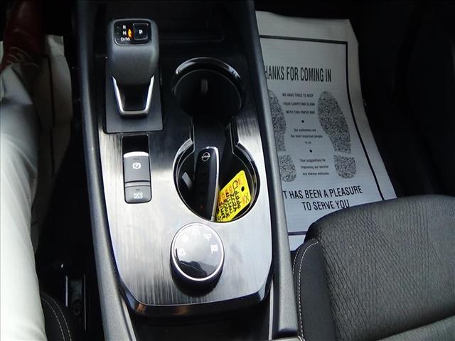 2024 Nissan Rogue SV:C6666