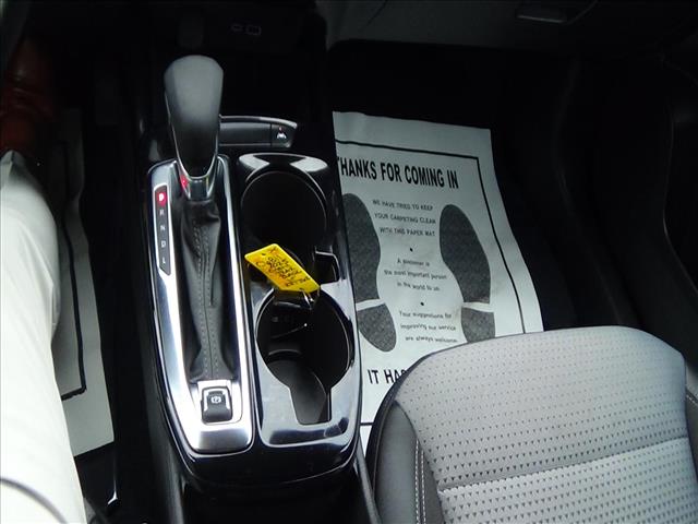 2025 Chevrolet Trax LT:C6832