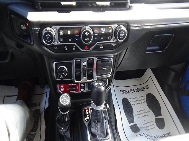 2024 Jeep Wrangler Rubicon:C6902