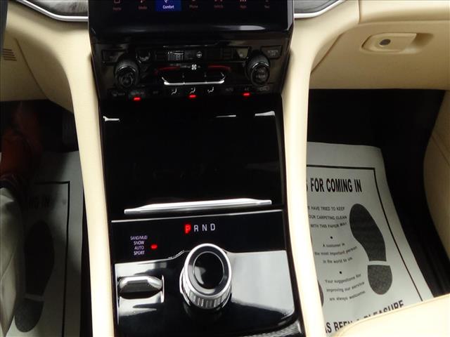 2025 Jeep Grand Cherokee L Limited:C7082