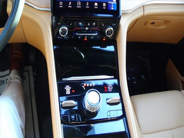 2024 Jeep Grand Cherokee L Summit Reserve:C6612