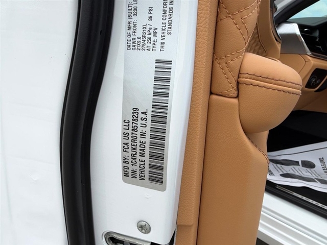 2026 Jeep Grand Cherokee L Summit:26-167