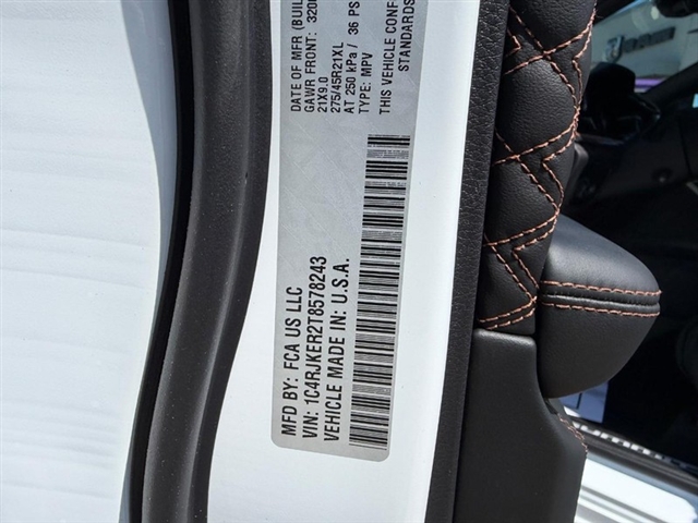 2026 Jeep Grand Cherokee L Summit:26-139