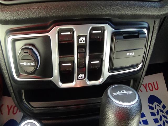 2024 Jeep Gladiator NightHawk:C6913